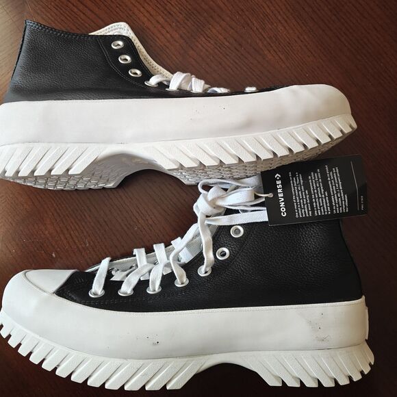M8.5/W10.5 Converse Chuck Taylor All Star Lugged 2.0 High Top Black White - Picture 2 of 8